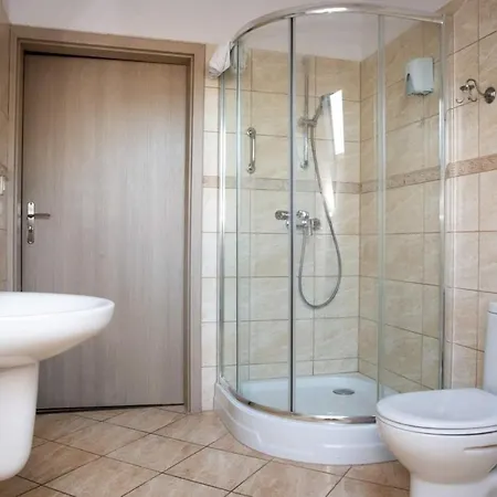 Magnat Hotel 3*